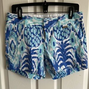 Lilly Pulitzer Blue and White Women's Callan Shorts